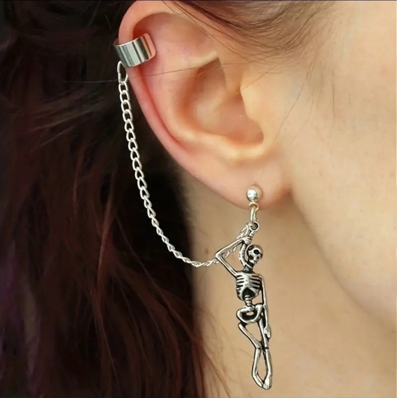 Skelton Design Punk Style Earrings Ear Studs Ear Cuff - Picture 1 of 6